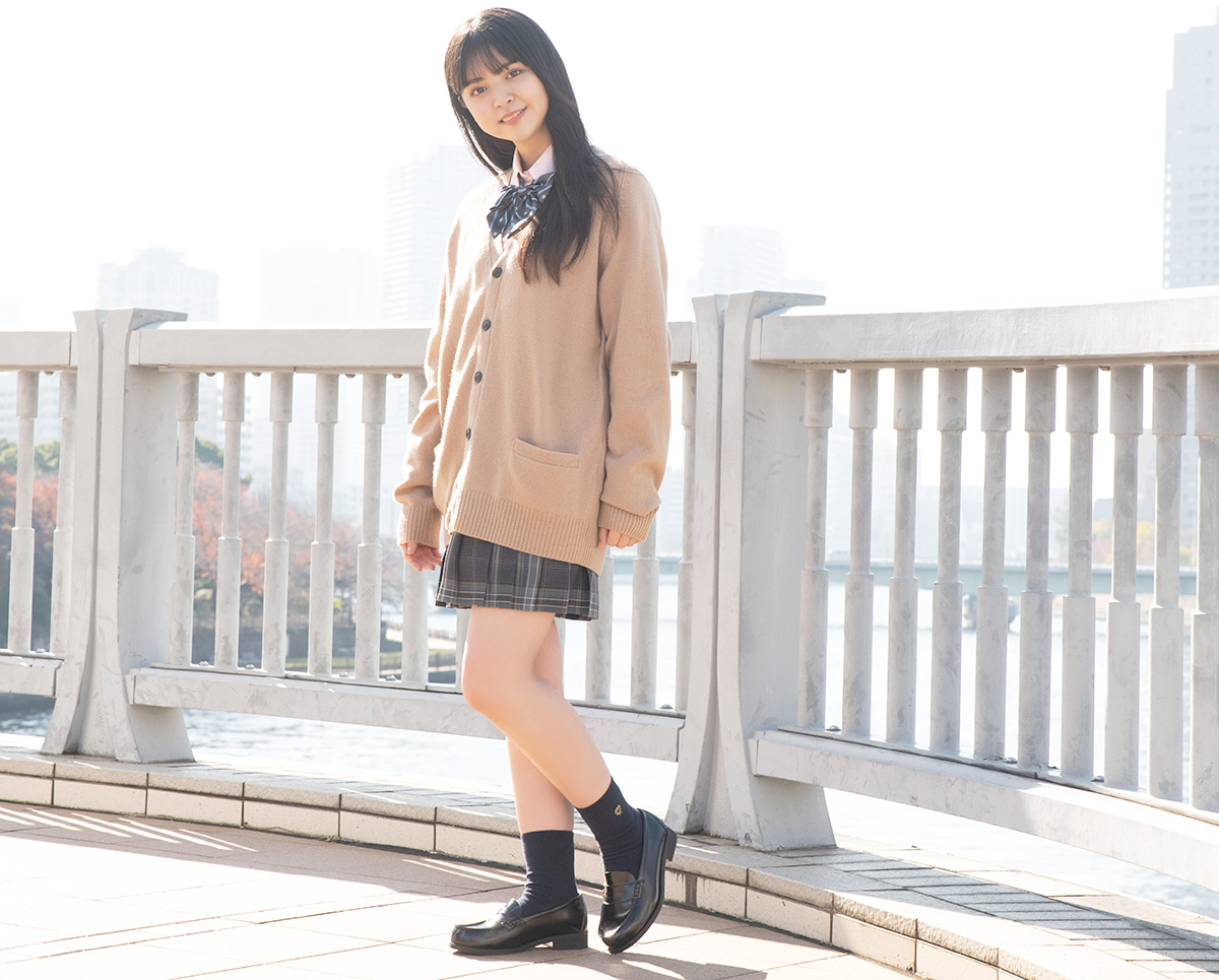 CHARKIESローファーモデル着用イメージ