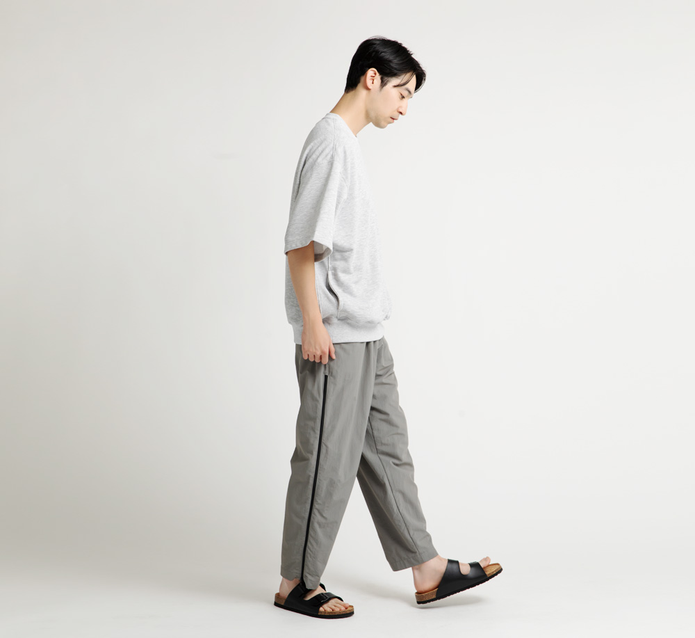 OAKS FIELDフットベッドサンダル